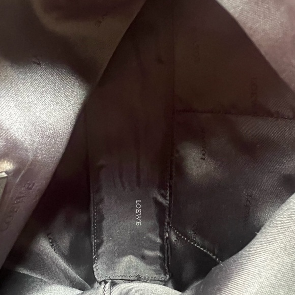 Loewe Vintage Nappa Lambskin Baquette Shoulder Bag - Picture 12 of 12